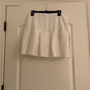 Cream Pleated Bubble Mini Skirt for Casual Wear